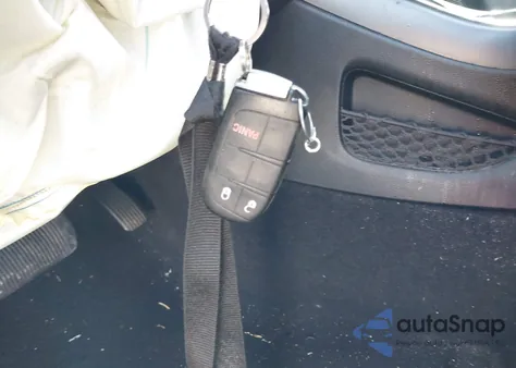 2018 Dodge Journey Se z USA, uszkodzony, nr VIN 3C4PDCAB4JT276674